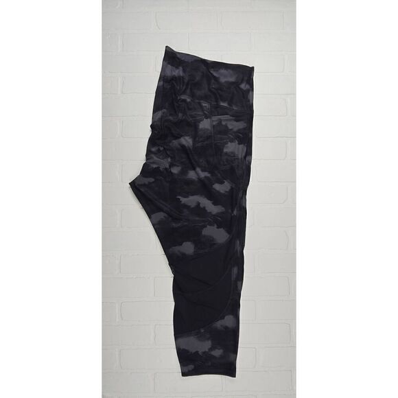 All In Motion Black and Gray Contour  Mesh Leggings 3X - Picture 3 of 4